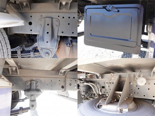 HINO DUTRO 2012 Image 31