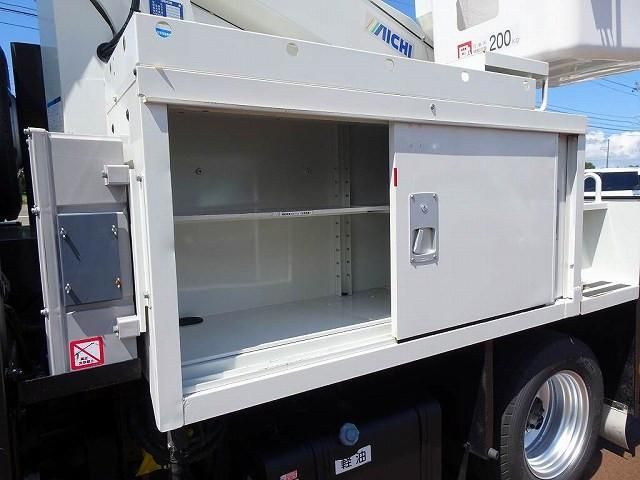 ISUZU ELF 2017 Image 31