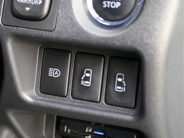 TOYOTA HIACE VAN 2WD 2021 Image 31