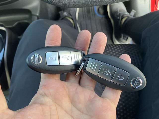 NISSAN NOTE 2017 Image 31