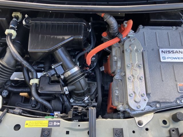 NISSAN NOTE 2017 Image 31