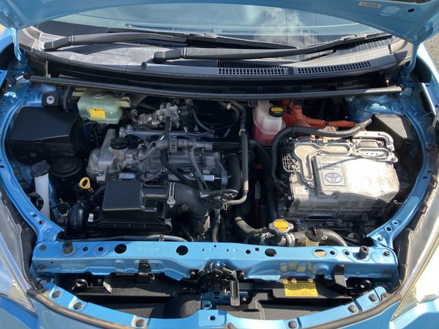 TOYOTA AQUA 2013 Image 31