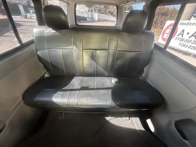 TOYOTA HIACE VAN 2WD 2008 Image 31