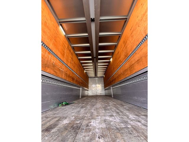 HINO PROFIA 2019 Image 31