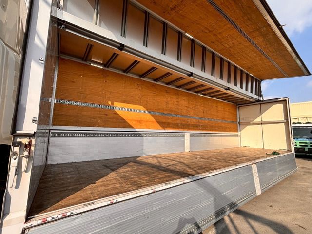 HINO PROFIA 2019 Image 31