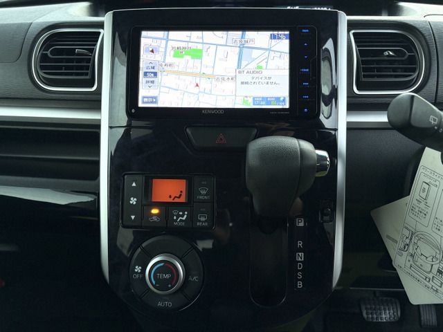 DAIHATSU TANTO CUSTOM 2015 Image 31