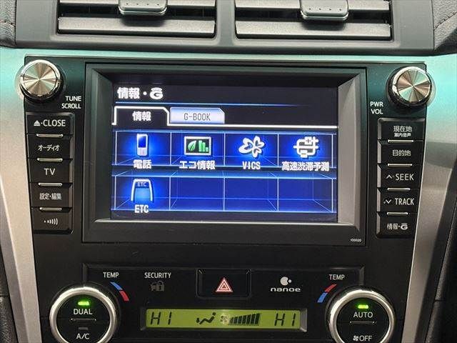 TOYOTA CAMRY HYBRID 2012 Image 31