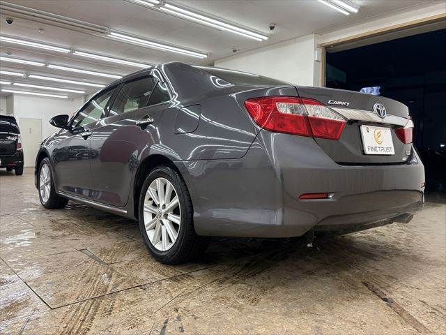 TOYOTA CAMRY HYBRID 2012 Image 31