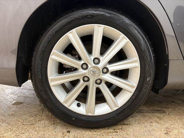 TOYOTA CAMRY HYBRID 2012 Image 31