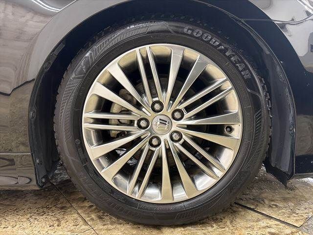 TOYOTA CROWN SEDAN HYBRID 2016 Image 31