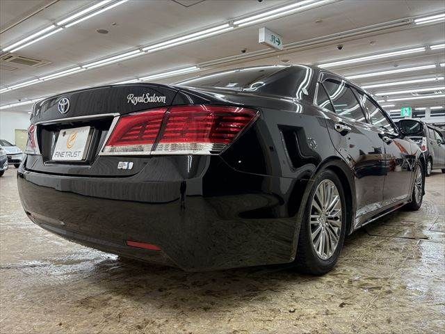 TOYOTA CROWN SEDAN HYBRID 2016 Image 31