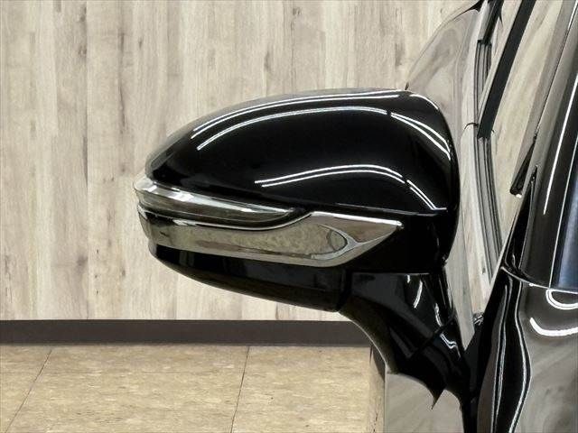 TOYOTA CROWN SEDAN HYBRID 2016 Image 31