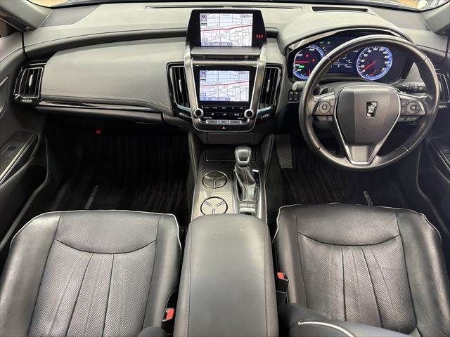 TOYOTA CROWN SEDAN HYBRID 2019 Image 31