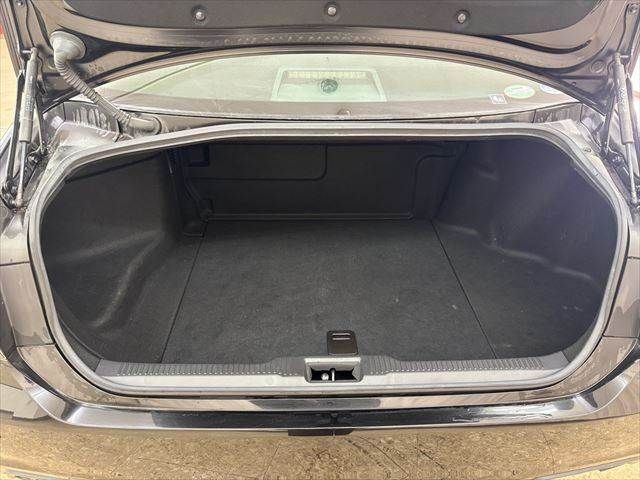 TOYOTA CROWN SEDAN HYBRID 2019 Image 31