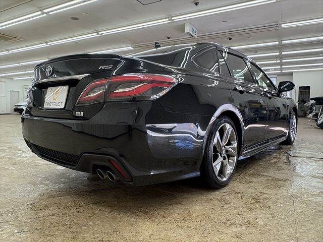 TOYOTA CROWN SEDAN HYBRID 2019 Image 31