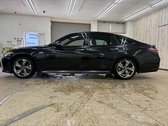 TOYOTA CROWN SEDAN HYBRID 2019 Image 31