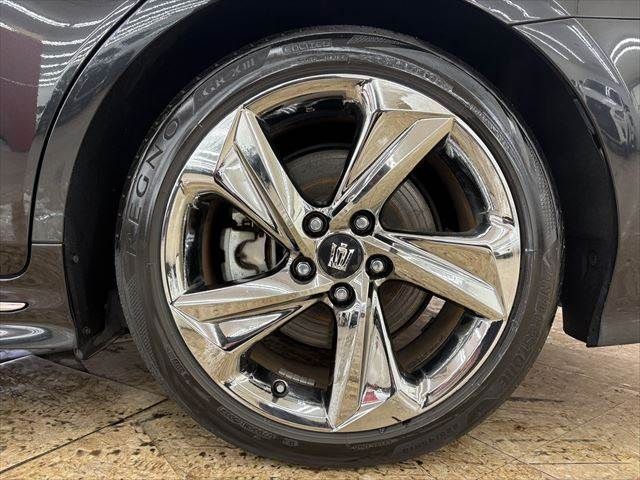 TOYOTA CROWN SEDAN HYBRID 2019 Image 31