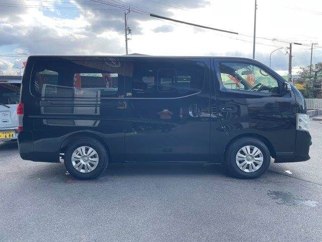 NISSAN NV350 CARAVAN 2017 Image 31