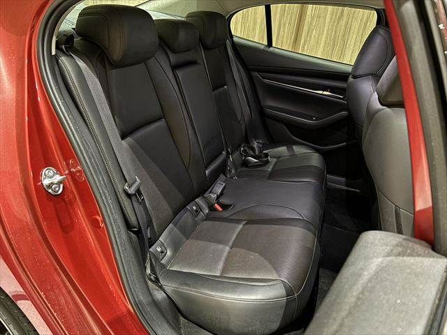 MAZDA 3 SEDAN 2019 Image 31