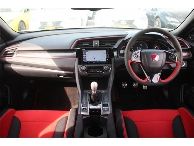 HONDA CIVIC HATCHBACK 2020 Image 31