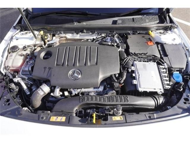 MERCEDES BENZ CLA SH 2021 Image 31