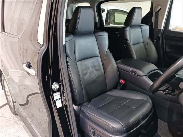 TOYOTA ALPHARD HYBRID 4WD 2018 Image 31