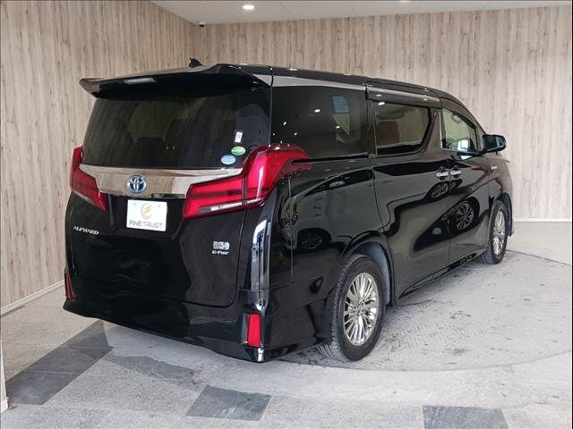 TOYOTA ALPHARD HYBRID 4WD 2018 Image 31