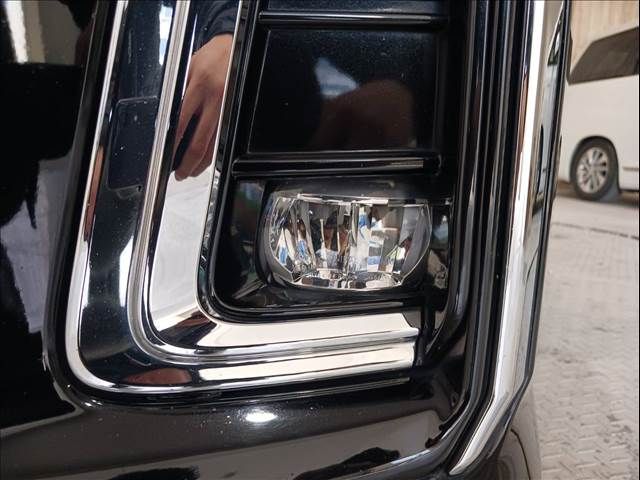 TOYOTA ALPHARD HYBRID 4WD 2018 Image 31