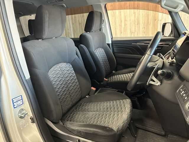 MITSUBISHI DELICA D:5 4WD 2019 Image 31