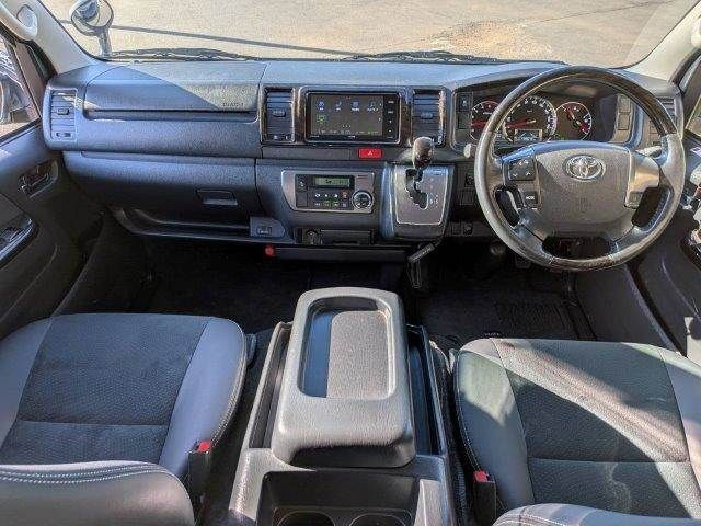 TOYOTA REGIUSACE VAN 2WD 2018 Image 31