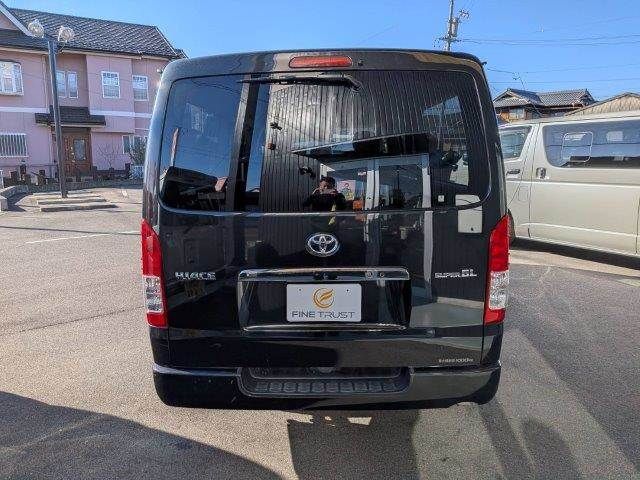 TOYOTA REGIUSACE VAN 2WD 2018 Image 31