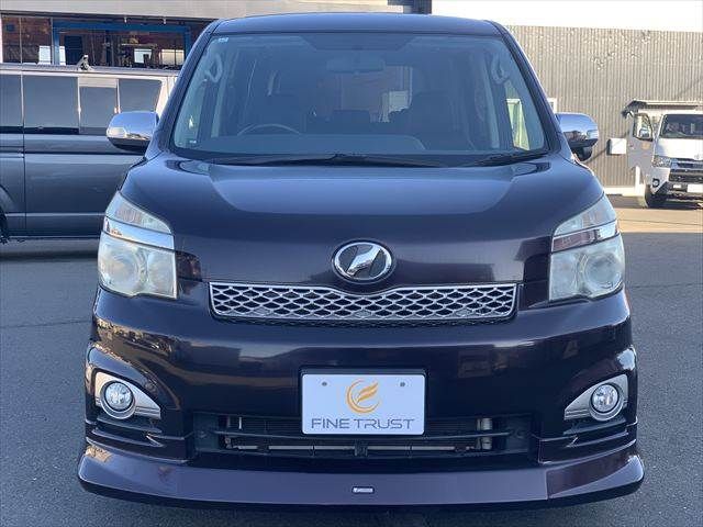 TOYOTA VOXY 2013 Image 31