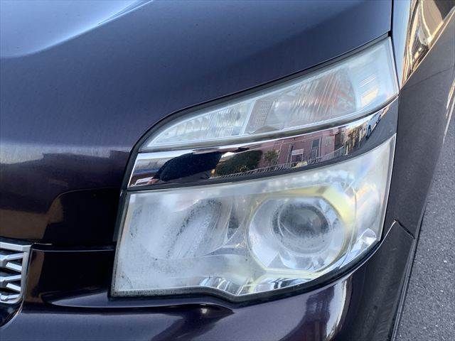 TOYOTA VOXY 2013 Image 31