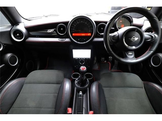 BMW MINI 2013 Image 31