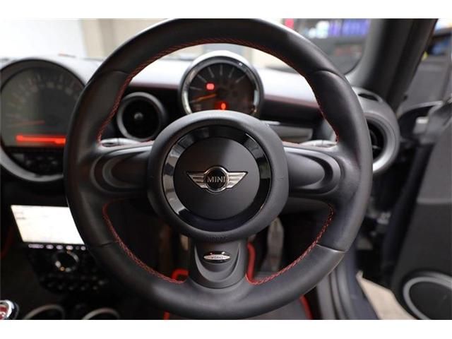 BMW MINI 2013 Image 31