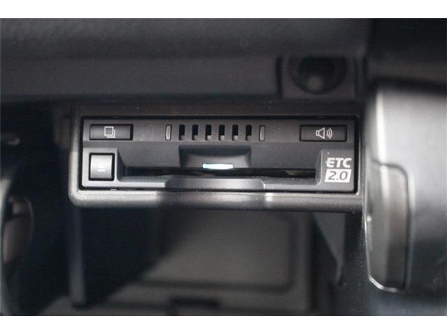 TOYOTA LEXUS UX250H AWD 2019 Image 31