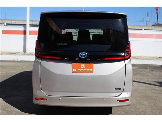 TOYOTA NOAH HYBRID 2022 Image 31