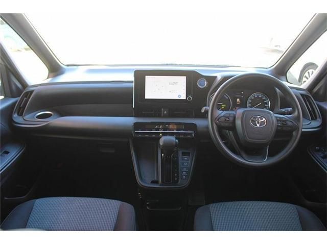 TOYOTA NOAH HYBRID 2022 Image 31