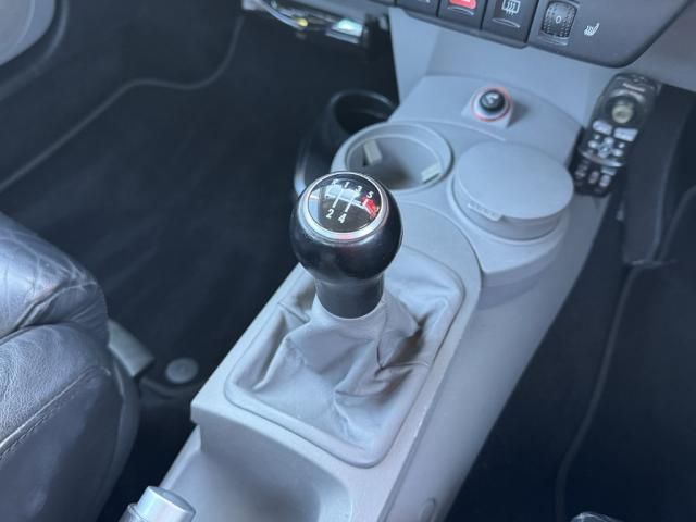 VOLKSWAGEN BEETLE 2003 Image 31