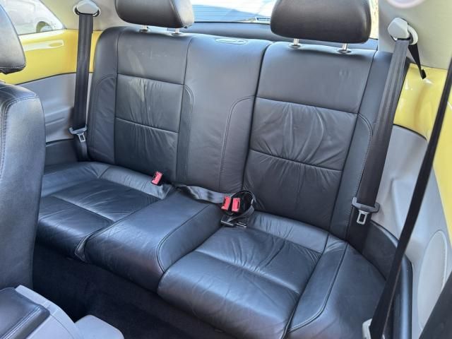 VOLKSWAGEN BEETLE 2003 Image 31