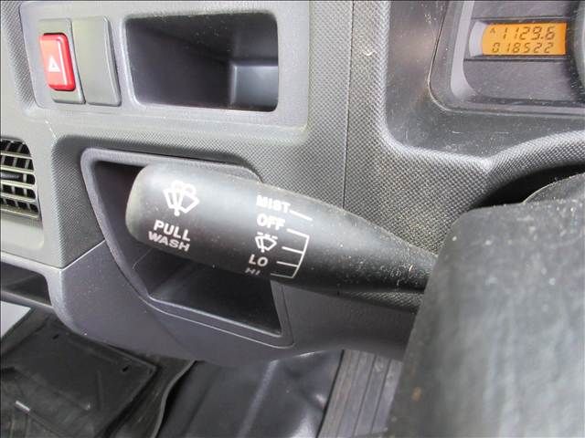 SUBARU SAMBAR TRUCK 4WD 2010 Image 31