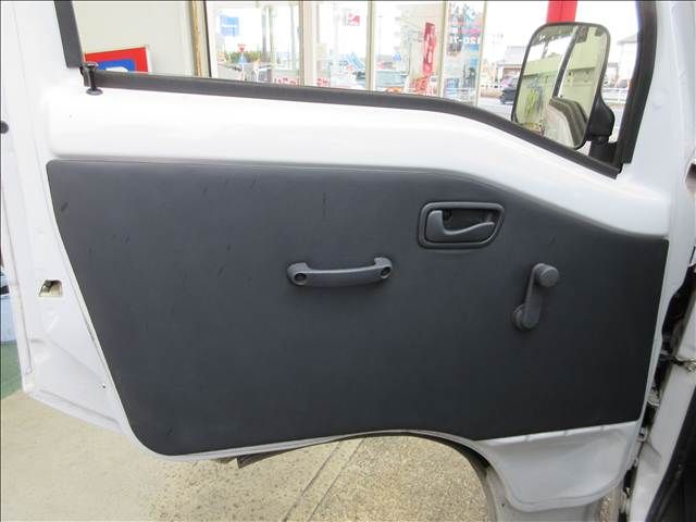 SUBARU SAMBAR TRUCK 4WD 2010 Image 31