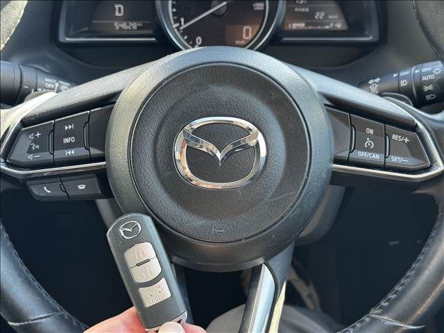 MAZDA AXELA SEDAN 2016 Image 31