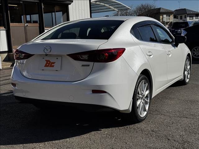 MAZDA AXELA SEDAN 2016 Image 31
