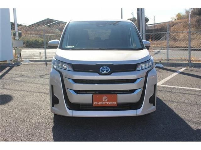 TOYOTA NOAH HYBRID 2022 Image 31