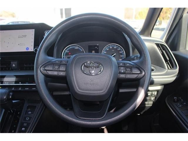 TOYOTA NOAH HYBRID 2022 Image 31