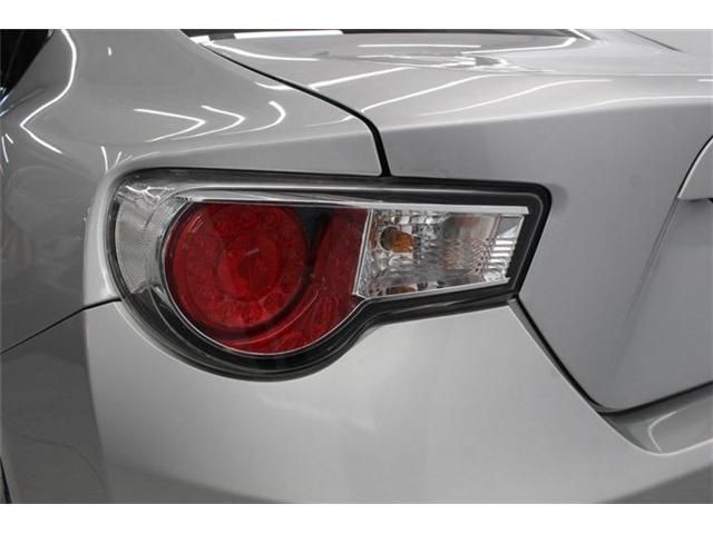 TOYOTA 86 2012 Image 31