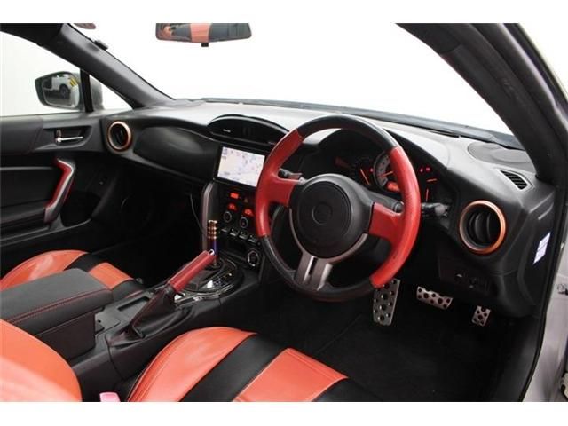TOYOTA 86 2012 Image 31
