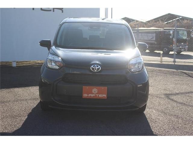 TOYOTA SIENTA HYBRID 2023 Image 31