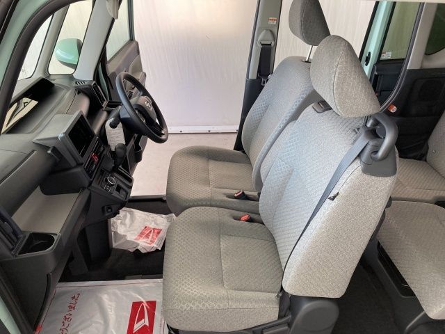 DAIHATSU TANTO 2025 Image 31